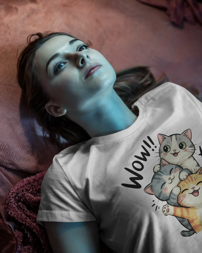 Blexee Women’s Three Cats T-shirt